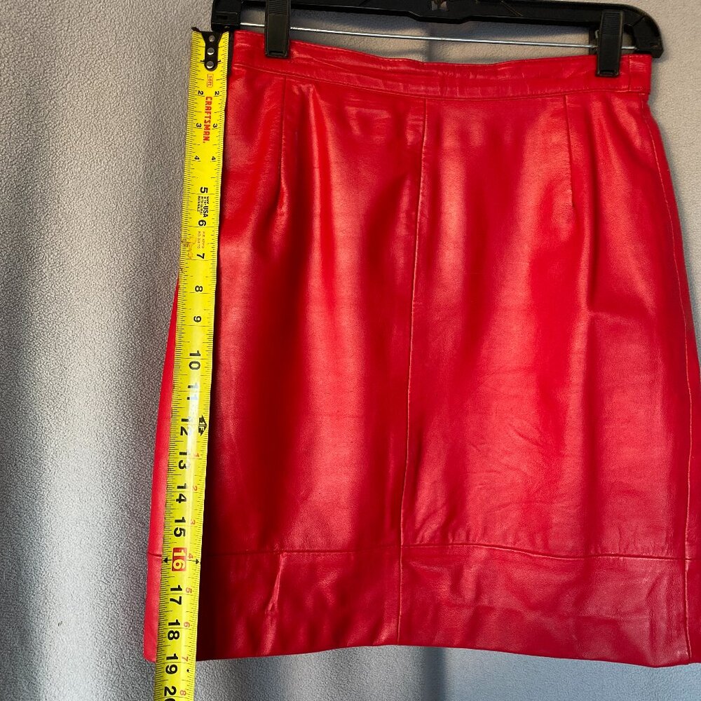 JC Comini Red Genuine Leather Pencil Skirt | Size S/6 | Made in Argentina - Picture 4 of 8